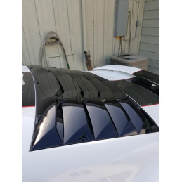 Žaluzie zadního okna - lesklá černá