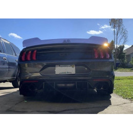 Zadní křídlo Smoke Black