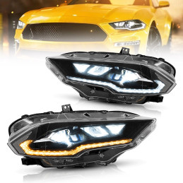 Hlavní světlomet se sekvenční a dynamickou světlometem