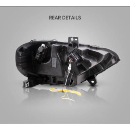 Hlavní světlomet se sekvenční a dynamickou světlometem