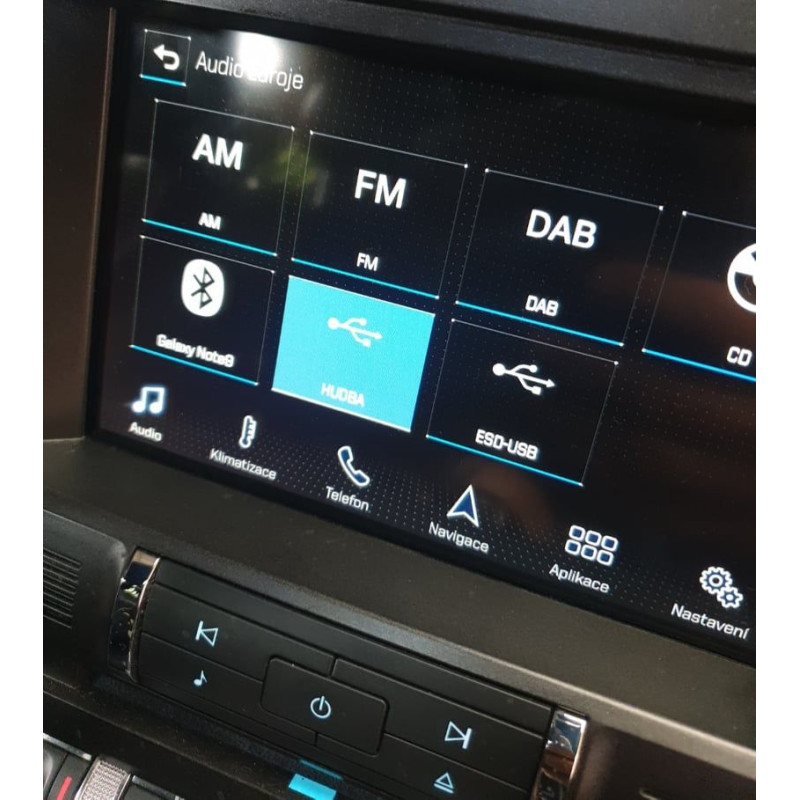 Radio EU - sudé stanice pro Mustang 2015+