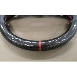 Karbonový volant z kůži a červením prošitím včetně vyhřívaní