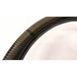 Karbonový volant z alcantartou a černím prošitím