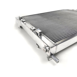 VÝKONNÝ HLINÍKOVÝ CHLADIČ, PASUJE NA FORD MUSTANG GT 2015+