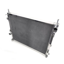 VÝKONNÝ HLINÍKOVÝ CHLADIČ, PASUJE NA FORD MUSTANG GT 2015+