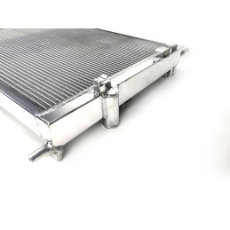 VÝKONNÝ HLINÍKOVÝ CHLADIČ, PASUJE NA FORD MUSTANG GT 2015+