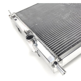 VÝKONNÝ HLINÍKOVÝ CHLADIČ, PASUJE NA FORD MUSTANG GT 2015+