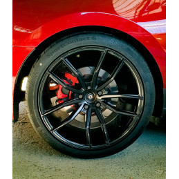 Matice na alu kola černá, kužel, klíč 19, výška 41 mm, uzavřená