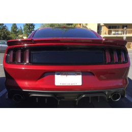 Zadní panel - lesklý černý