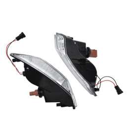 Směrové světla s denním svícením a mlhovkou