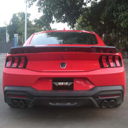 Karbonové křídlo  pro Mustang Dark Horse S650