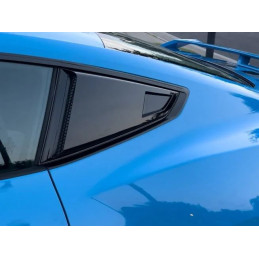 Lopatky do čtvrtinového okna – leskle černé