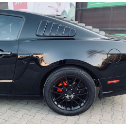 Žaluzie zadního okna - matná černá