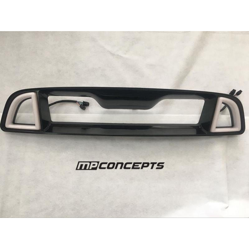 Horní maska chladiče RTR LED